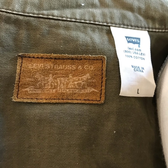 Levi’s Army Green Jacket - Picture 8 of 8